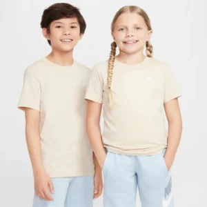 REMERA K NSW TEE EMB FUTURE FZ5177126