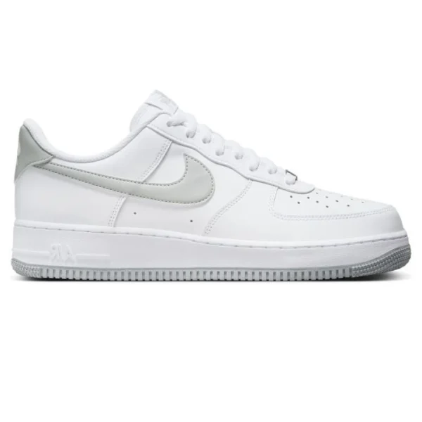 CALZADO NIKE AIR FORCE 1 '07 ESS FJ4146100