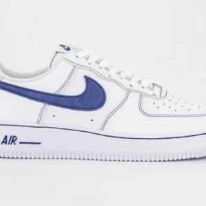 CALZADO NIKE AIR FORCE 1 07 LV8 ESS+ HQ2037100